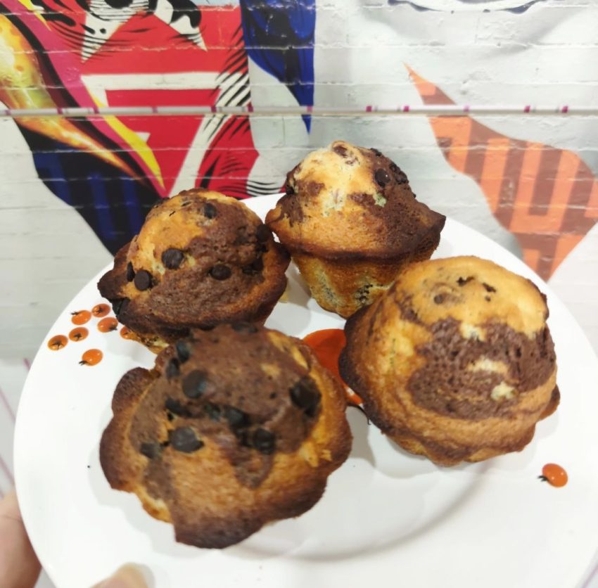 Çift Renkli Muffin Tarifi – Çok Pratik!